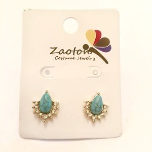 Turquoise tear drop Earring Studs